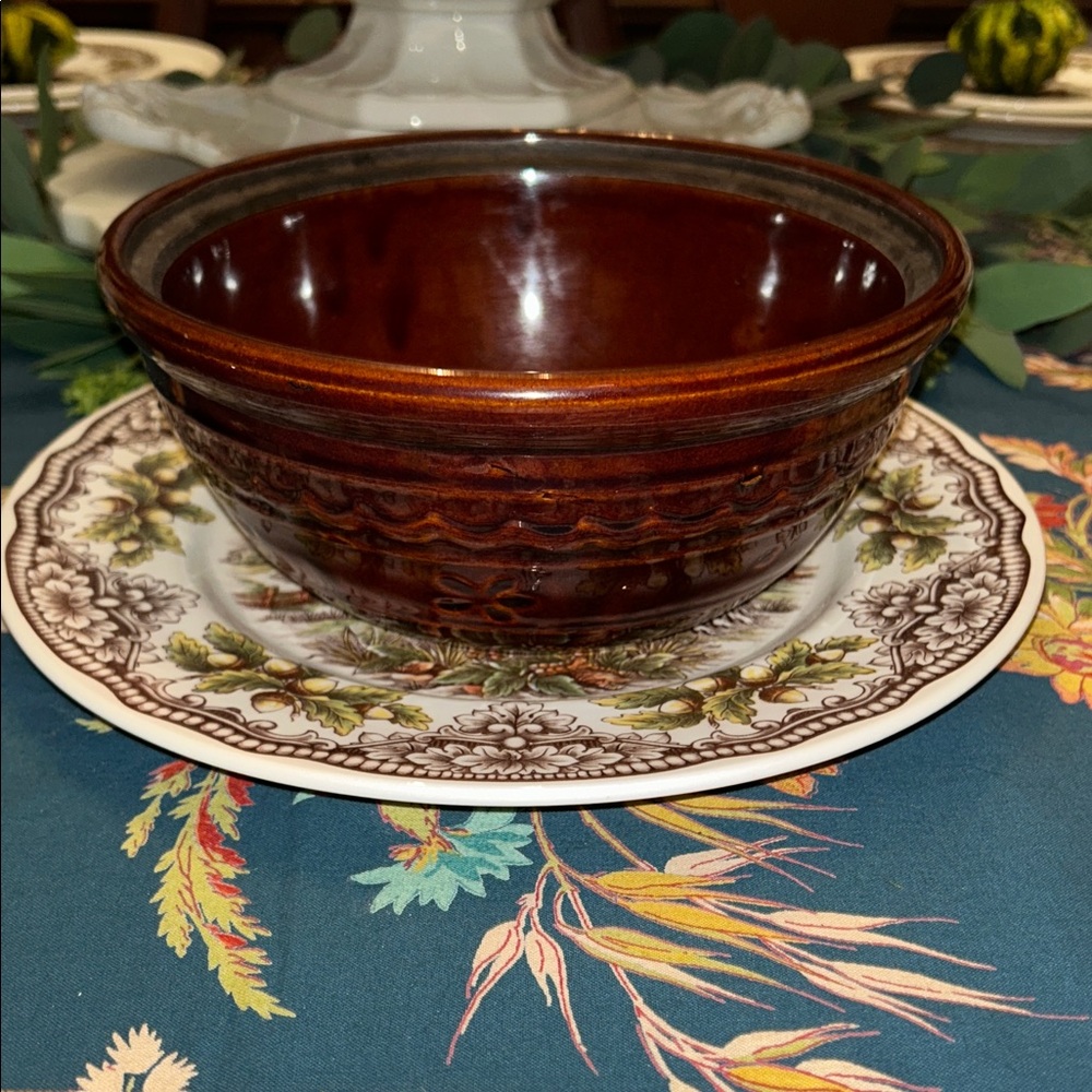 Marcrest Vintage old fashioned stoneware Dutch Oven Daisy and Dot pattern - Picture 10 of 12